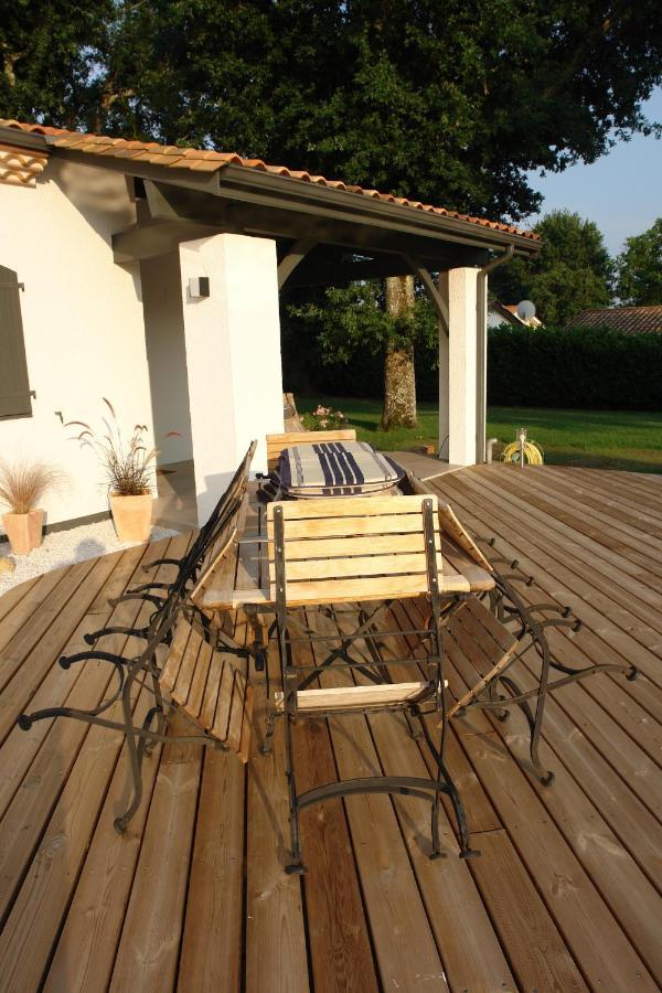 Bed and Breakfast Domaine De L'Espiguette Biganos Exterior foto